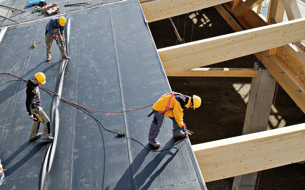 In the construction of flat roofs and flat inclined roofs, it is possible to use PVC films, FPO films, EPDM films (rubber) and bitumen waterproofing