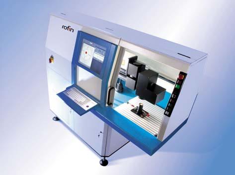 Fig. 6: PolyScan is a turnkey laser system for polymer welding using the contour or quasi simultaneous welding method.