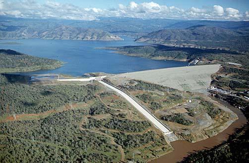 Safety Moment Oroville Dam cu ft/sec Generators: 16,950 River bypass: 5,400