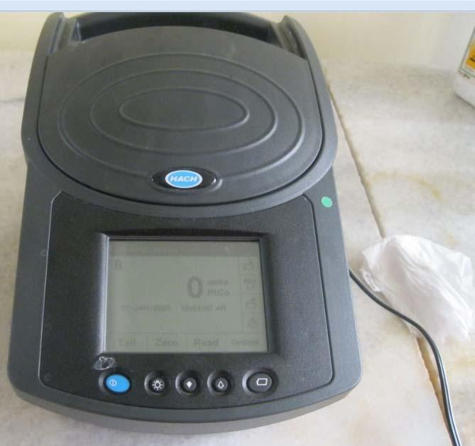 DR/2400 spectrophotometer to