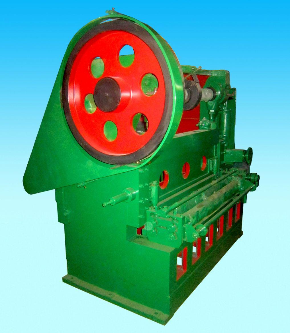 TYPE - APM-25 APM-25 type is a small expanded metal machine with function of punching and shearing, red 1.2 meters wide and the system 1.