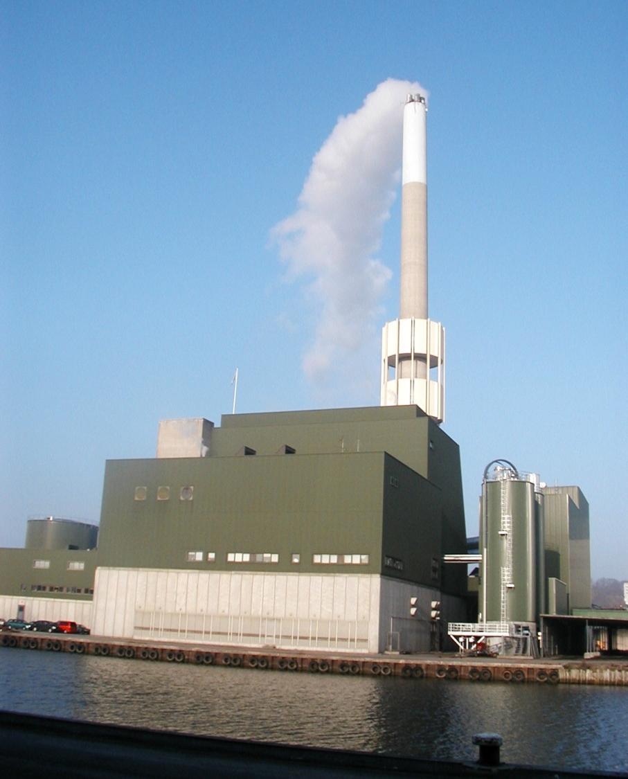 Energi Randers - 1982 Energi Randers Produktion: 1982 Fuel: Coal Fuel heat input 2 x 95 MW Electrical power up