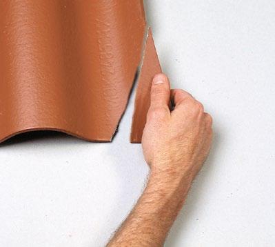 The four corners of the Profile S6 corrugated sheets are slightly pre-grooved, in keeping with the transverse overlap of a minimal standard lap of 20 cm.