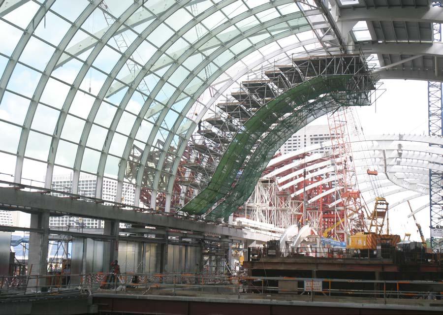 6 Marina Bay Sands Retail Canopy, Singapore Curved, tracked