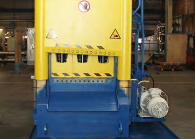 Scrap Shear The ArnoCut Series Scrap Shear is produced in five sizes from 4,000 to 13,000 kn shear force.