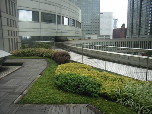 1-1) 1) Restore Tokyo s s beauty as a city of water and greenery 4 Green Planning program Mandatory greening for buildings newly-constructed or undergoing expansion/renovation (from 2001)
