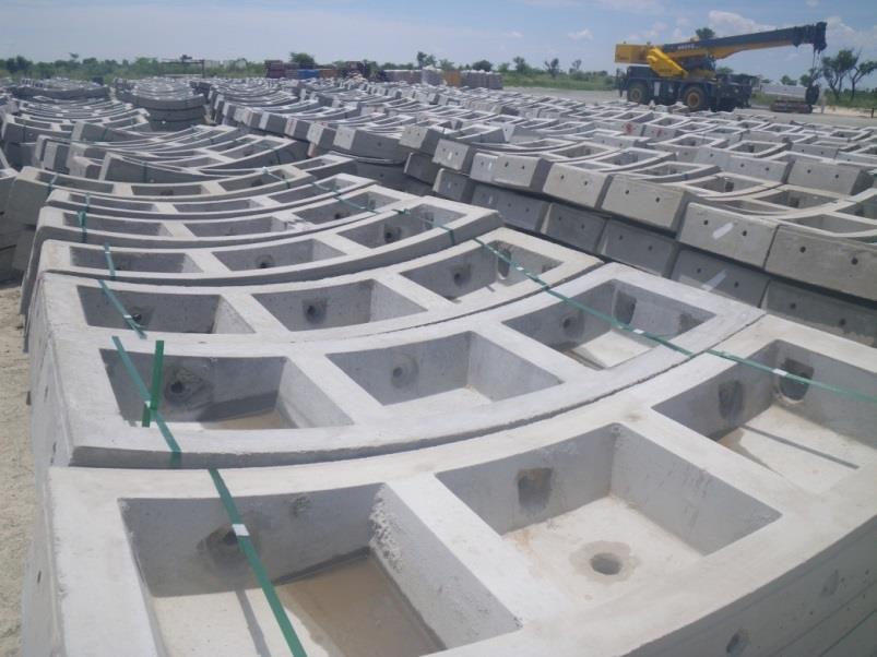 Figure 9: On-site assembly of the OFTS Figure 10: Storage of concrete segments after transportation to site in preparation for underground assembly 8.