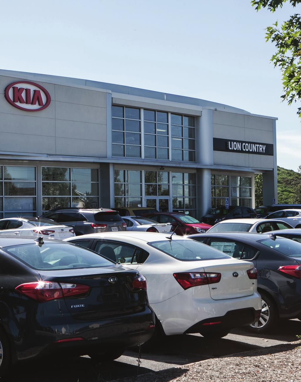 A LOCAL DEALERSHIP, STAYING AHEAD OF THE CURVE. How Lion Country Kia attracts and retains today s modern car buyers.