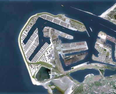 Developing a worldscale biobased industrial cluster MAASVLAKTE Clustering and integration with existing (petro)chemical cluster Plug and play utilities and nautical infrastructure CO infrastructure