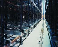 Automated warehouses with a drive-in system The drive-in system is also used in