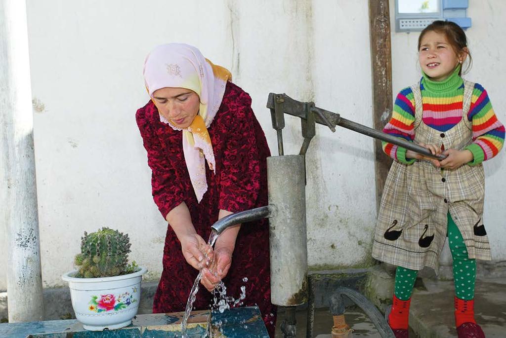 10 EBRD CLIMATE FINANCE GLOBAL PARTNERSHIPS FINDING ADAPTATION SOLUTIONS CASE STUDY WATER SUPPLY IN TALAS KYRGYZ REPUBLIC The EBRD region contains some of the most climate-vulnerable countries in the