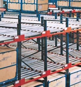 - Elimination of clashes in aisles, since the loading aisles are separate from the unloading aisles. The forklifts place and remove pallets without interruptions. - Excellent stock control.