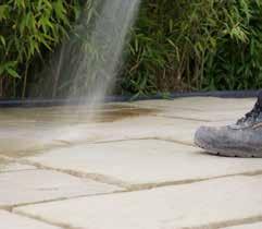 provides the perfect edge restraint whilst contrasting beautifully with Millstone NEXTpave.