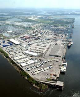 formerly residential area Cargos: containers, autos, breakbulks, liquid bulks On-dock rail Warehouse