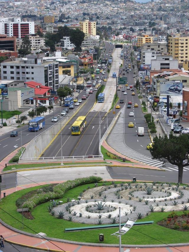Fig. 9.54 Quito s Central Norte line uses a series of underpasses to avoid a roundabout near Plaza Américas. Photo by Lloyd Wright of urban infrastructure.