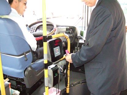 Fig. 8.17 and 8.18 The Seoul busway system uses smart card technology for fare collection (left photo).