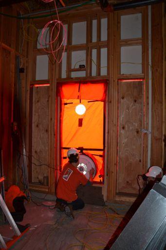 LESSON #8 CONSTRUCTION SCHEDULE The full building blower door test requires a complete envelope. This reduces some construction sequencing alternatives that a contractor typically has.
