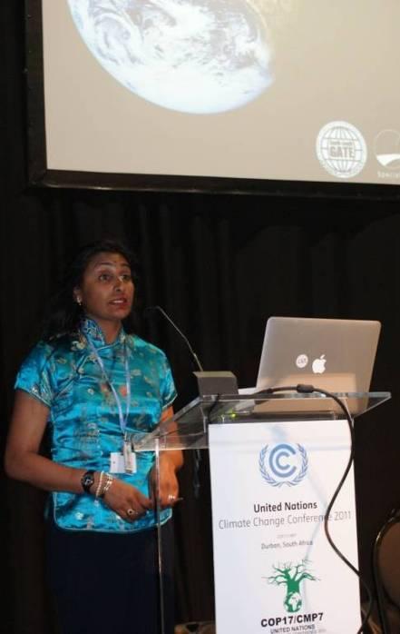 Case1 COP17 Durban carbon neutrality Process Project selection Selection Criteria High-quality CER CDM projects from Africa countries, from South Africa preferred Contributions to sustainable
