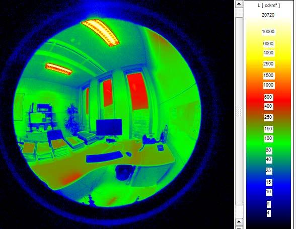 39% 22% 24% 15% % Figure 12. Graphic of the comfort survey results of two single offices (symmetric): blinds operation in daylight condition. Figure 11. False colour analysis (maximum 2.