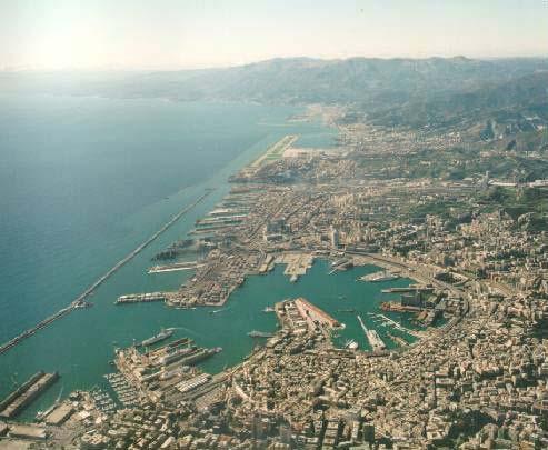 Genoa transport system - main characteristics Urban Territory - area 239,55 km 2 603.896 inhabitants City centre - area: 28 km 2 276.278 inhabitants Road system 1.