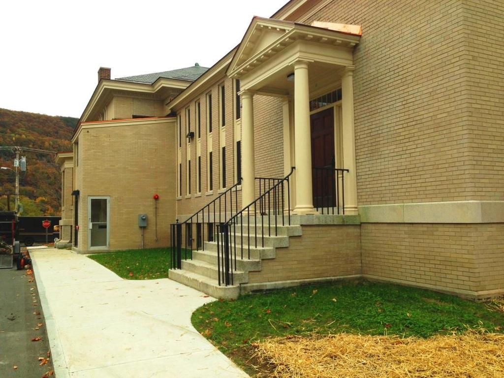 Case Study 2: Rockingham Public Library Renovation The Building ~17,000 sq. ft.