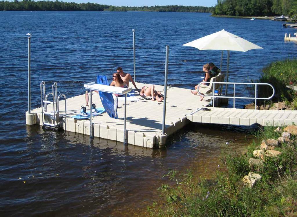 EZ DOCK GANGWAYS WWW.EZ-DOCK.COM 800-654-8168 Engineered with the same technology and quality as our EZ Dock sections, our gangways and ramps provide uncompromised durability and modular versatility.