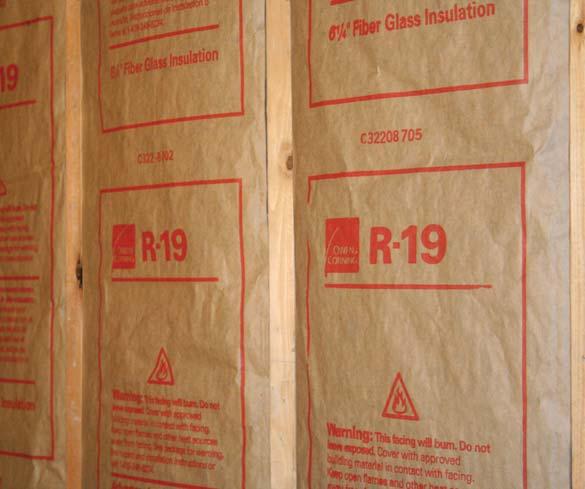 1 2 3 4 To attain a rating of Grade I, wall insulation shall be enclosed on all six sides, and shall be in substantial contact with the sheathing material on at least one side (interior or exterior)