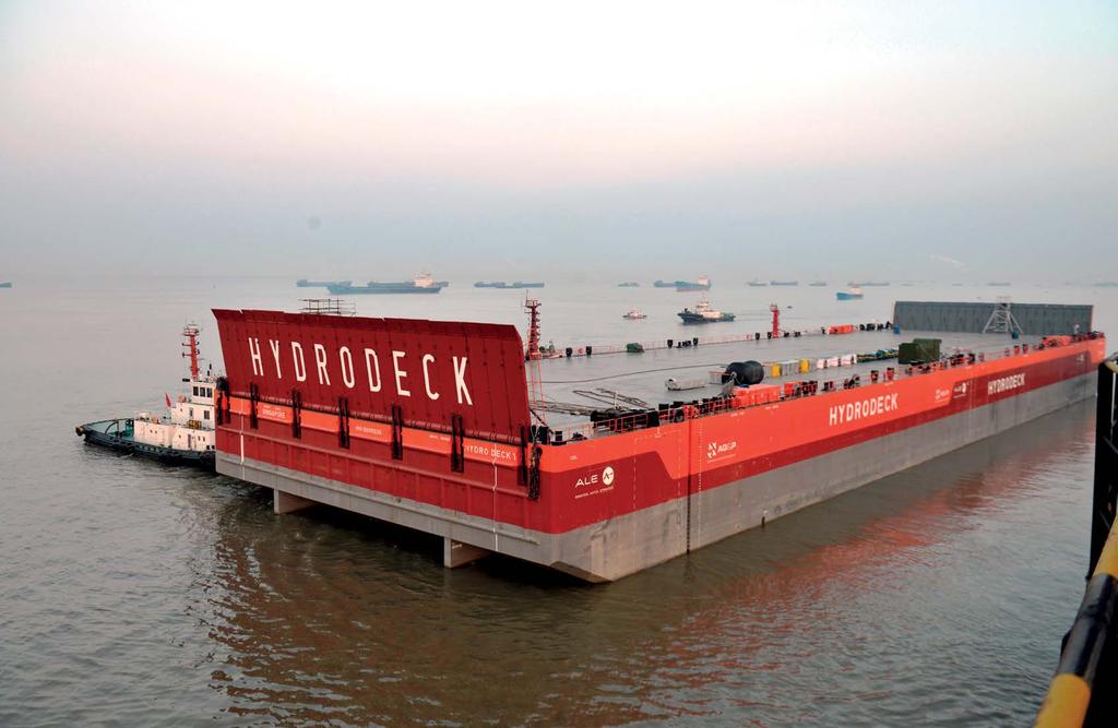 HIGH DECK STRENGTH AND SPACE The 5,600m 2 of deck space and 20t/m 2 uniform deck load-rating provides plenty of working area and significantly reduces the need for load spreading and sea fastening
