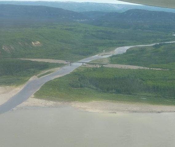 Inuvik-Tuktoyaktuk Highway (ITH): DOT Strategic Plan Priority Infrastructure Projects Construction is currently in progress on the ITH, the northern segment of the Mackenzie Valley Highway.