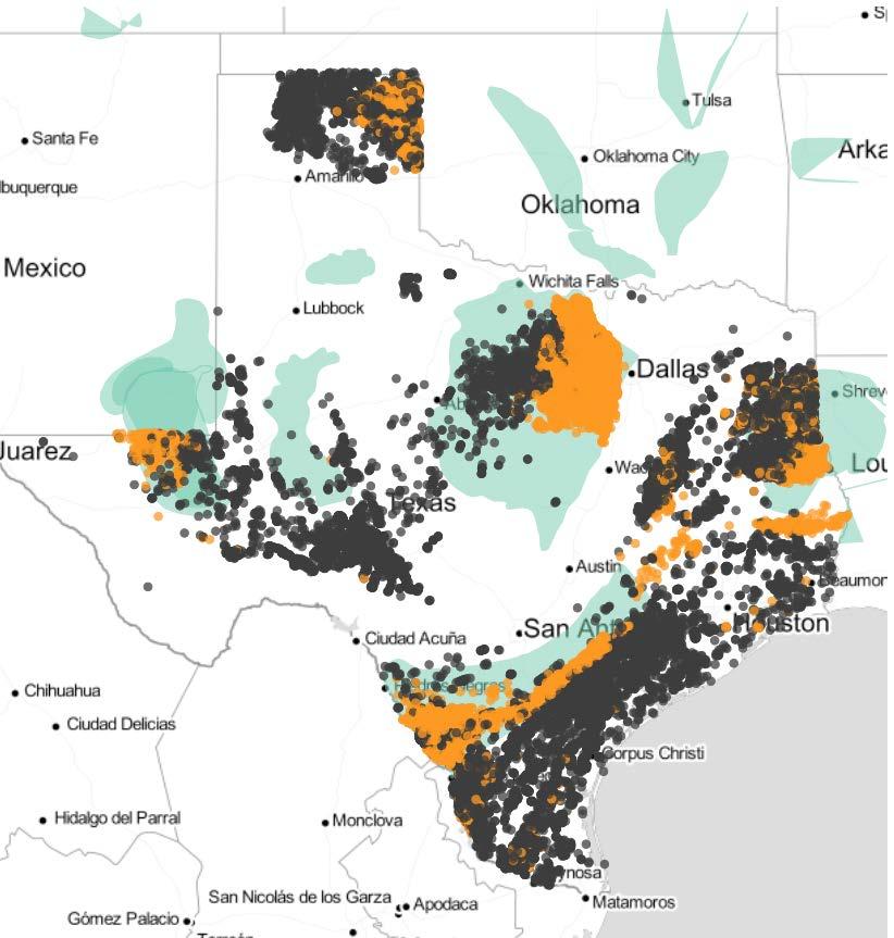 Figure 2. Location of Gas Wells in Data by Well Type and Selected Shale Plays Latitude 35.0-32.5-30.0-27.
