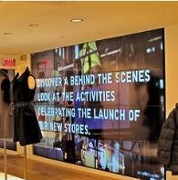 Omni-Channel Store Experience Attract Proximity Marketing Digital Signage Communicate directly to customers on their