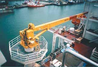controls Offshore Maintenance Crane Straight (Box) Boom cranes offer maximum load capacity-to-weight ratio.