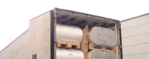 3.1.1. Blocking with filler Effective securing of cargo by blocking requires close stowage of the packages both against the load carrier s blocking fixtures and between the individual packages.
