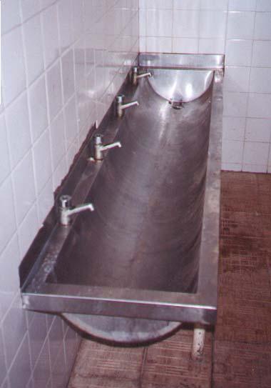 Figure 5.11: Self-Closing Taps installed at a school (Courtesy Ayanda Consulting) Figure 5.