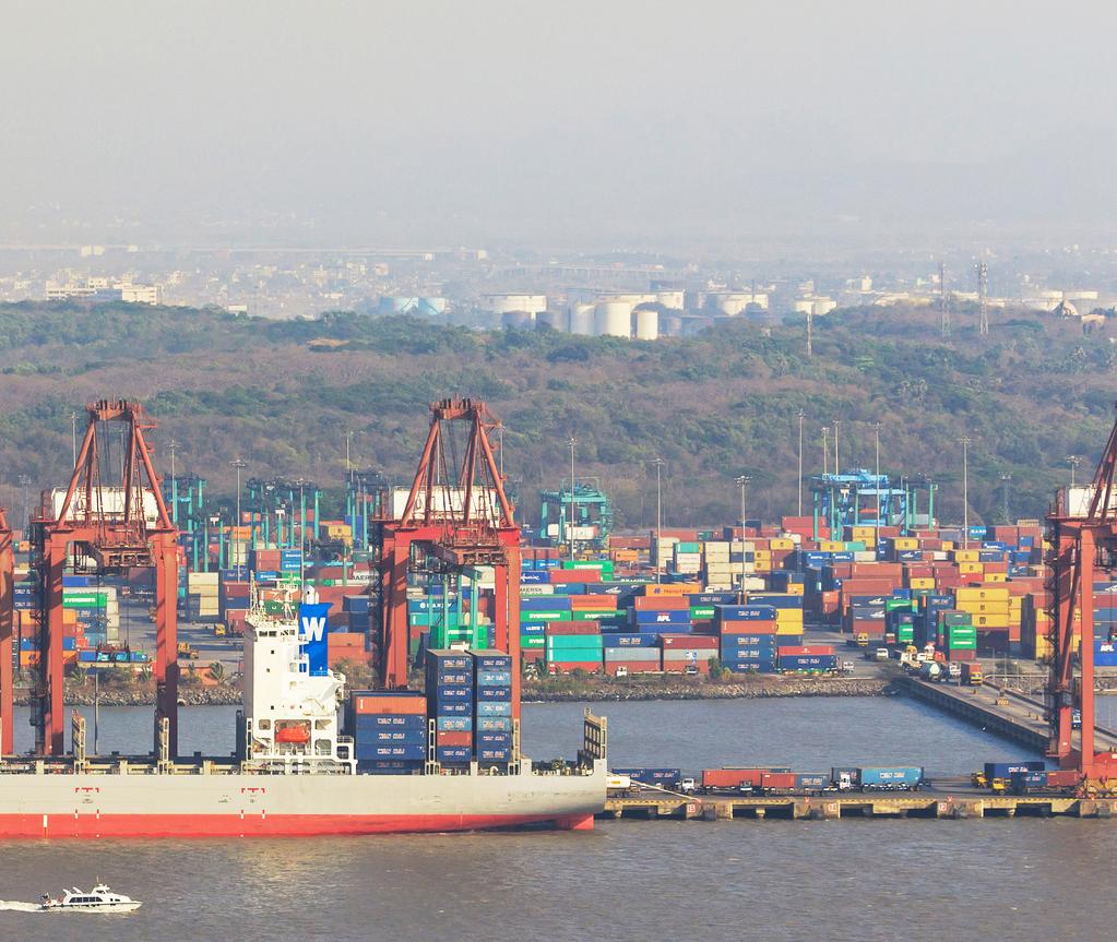 South Asia still has significant potential to improve overall efficiency in the container port sector through scale expansion, as demonstrated by the fact that 62 percent of its container ports