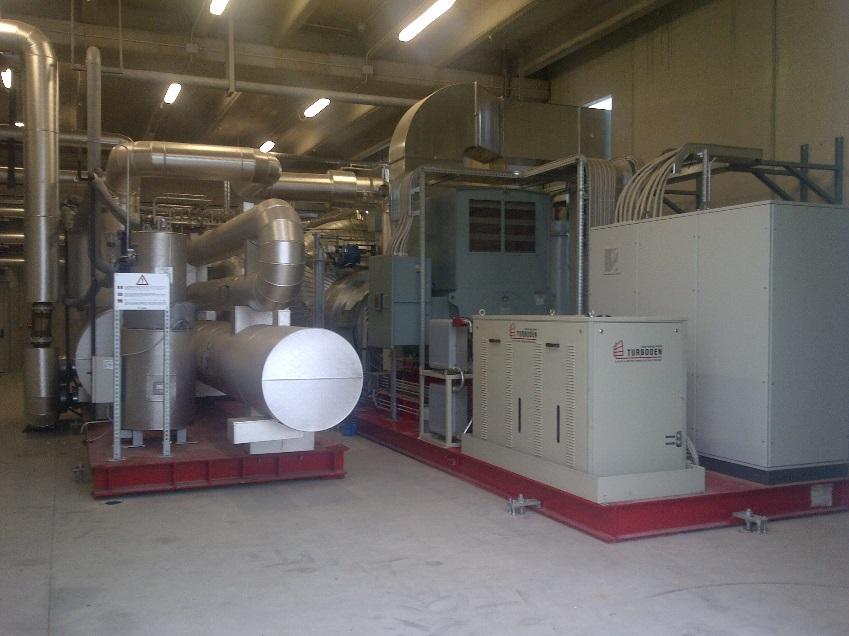 District Heating Networks reference plant Model: Turboden 10 CHP Split Client: Rinnova Energia Start-up: August 2014 Location: Sospiro - Italy Fuel: Wood chips Electrical production: 999 kwe Thermal