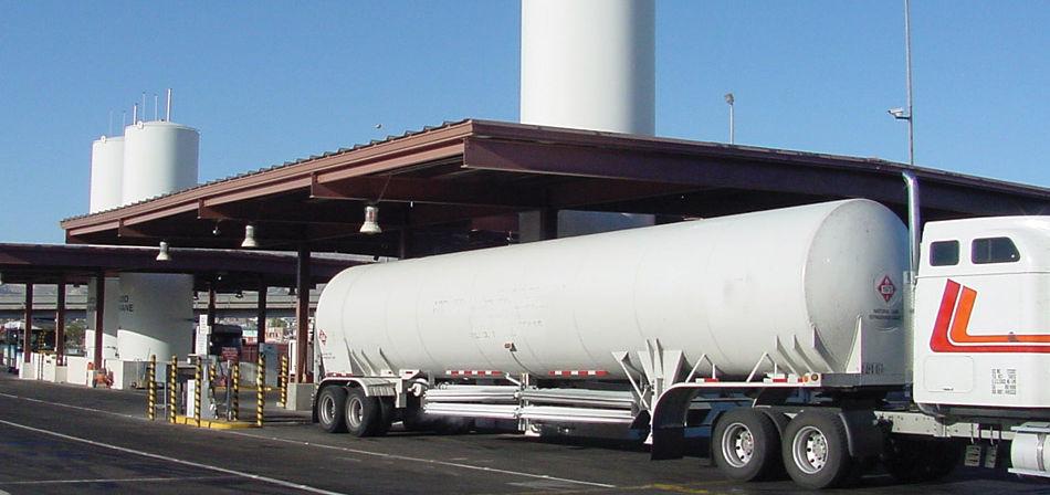 MC-331 Pressure Cargo Tanker Carries materials like ammonia, propane, and