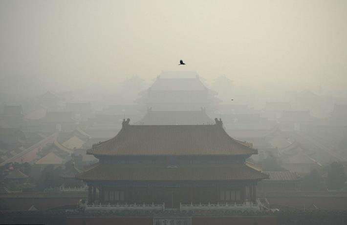 View of Forbidden City during Smog Season Same View of China during Summer/Non-Smog Season Moreover, if we look at the macro level, China has an important government meeting in the 19th Plenum in