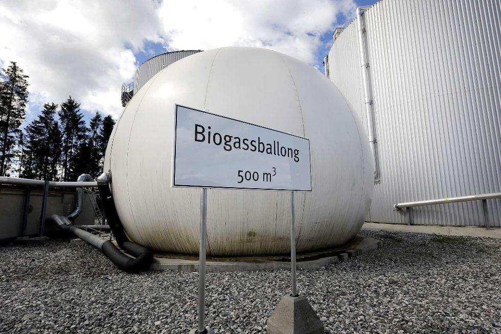 Plant scale Food Waste Reactor Oslo EGE: Receives food waste from the city of Oslo Produces biofuel and