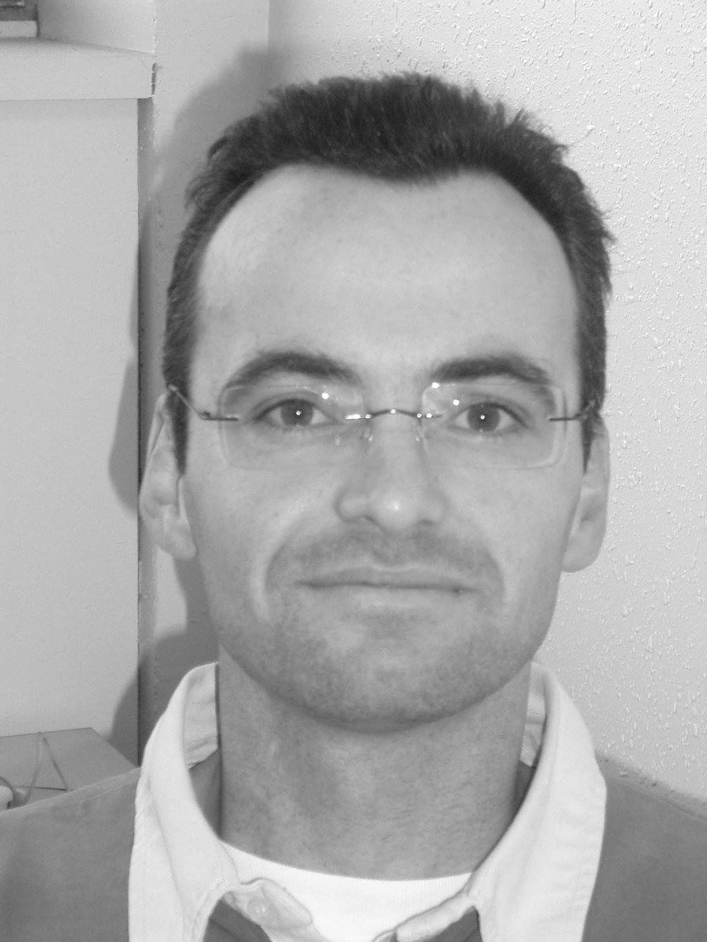 IEEE TRANSACTIONS ON NETWORK AND SERVICE MANAGEMENT 1 Bruno Tuffin received his PhD degree in applied mathematics from the University of Rennes 1 (France) in 1997.