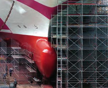 The scaffolding of difficult structural shapes at or in the ship, on or beneath deck, at or under offshore platforms is no problem with Allround Scaffolding neither