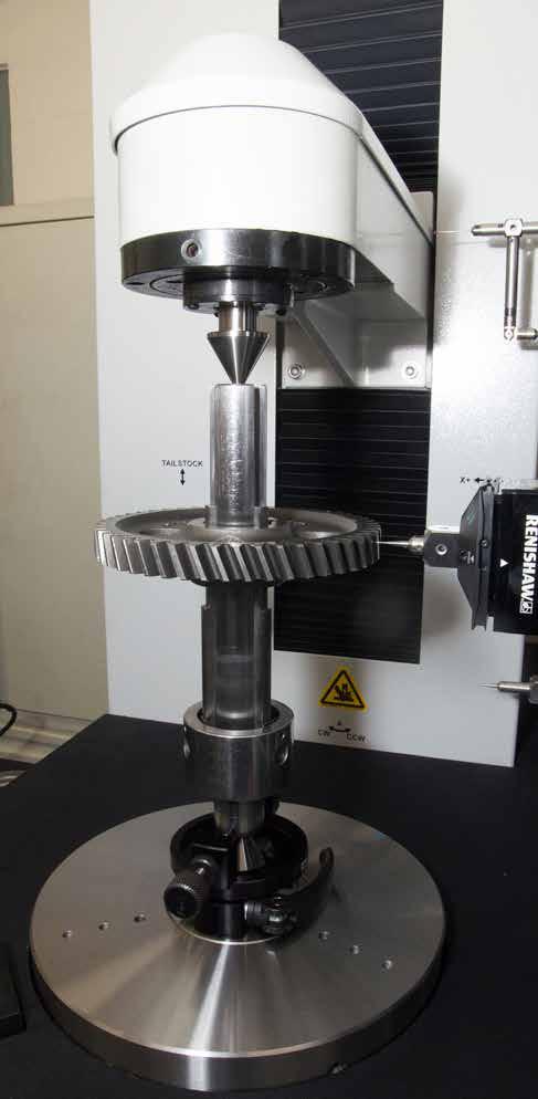 Global Gear & Machining INNOVATIVE MANUFACTURING SOLUTIONS ABOUT GLOBAL GEAR & MACHINING IMS Global Gear & Machining is a contract manufacturer of high-precision gears, shafts and machined components