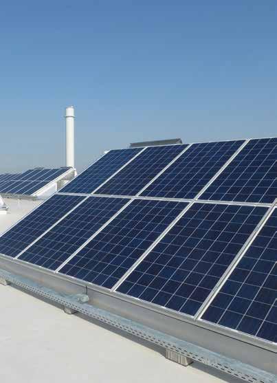 60 kwp of output 390 polycrystalline modules with an output of 240 Wp each Complete system including grid connection Non-penetrative installation system for standing seam roofs Project: LAMILUX has