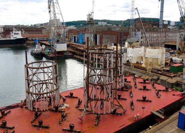 Steel structure for offshore wind farms Prefabrication of cathodic protection structures for