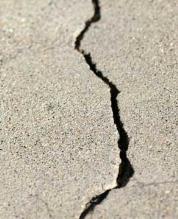 Structural Cracks Causes Concrete cracking problems Cracking due to loading Cracking in the absence of loading Structural Cracks Causes Cracking due to loading Early release, low strengths