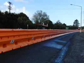 July 2010 Interim Acceptance for Safety Barrier Product Product: Armorflex P2 TL-2 Plastic Barrier Safety Barrier - Temporary Expiry Date: 30 June 2011 The Armorflex P2 TL-2 plastic barrier system