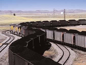 ENERGY 1999 Review In 1999, Union Pacific coal volume grew 9% to 204 million tons.