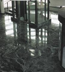 7 - Example of installation of marble with ELASTORAPID Marina Bay Sands Resort Singapore mentioned above thanks to the quick hydration of the binder with which they are formed.