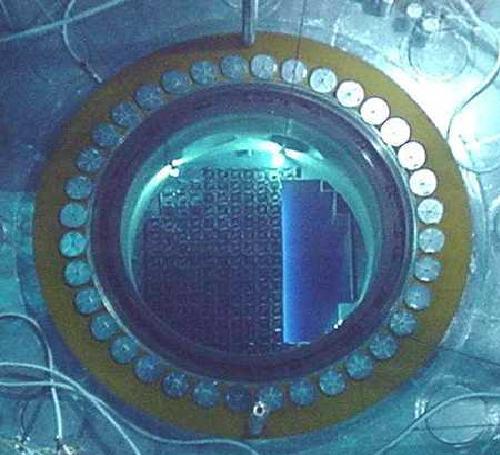 Reactor Core A nuclear reactor core conta ins -Nuclear fuel rods bundled together The fuel is SLIGHTLY supercriticalif left alone, the fuel would eventually melt the reactor -Control rods: contain