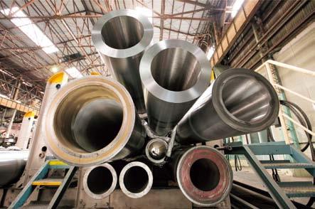 Wakayama Steel Works Wakayama Steel Works is the integrated supply center for seamless pipes. The steel billets are produced by a blast furnace, converter, continuous-casting machine.